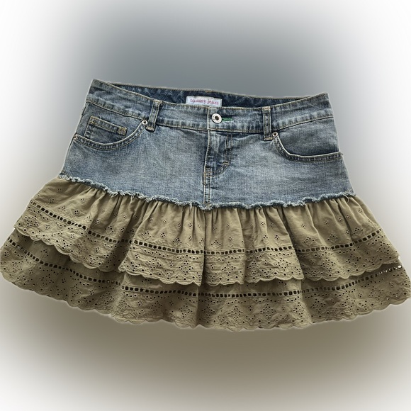 tommy jeans Dresses & Skirts - Denim Ruffle/Layered Mini Skirt